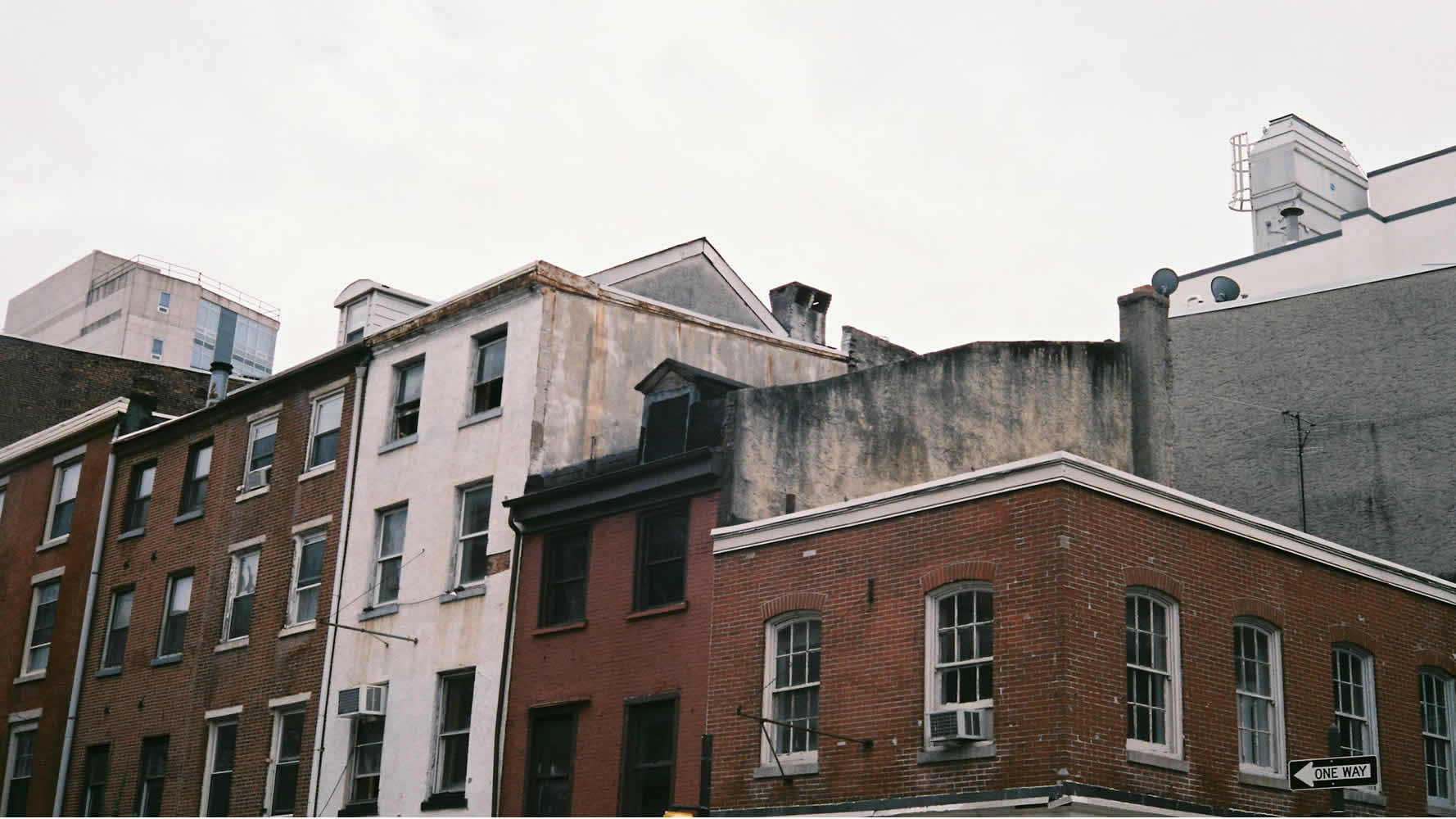 Fires leave behind more than visible damage. This may include mould, electrical damage and weakened structures.